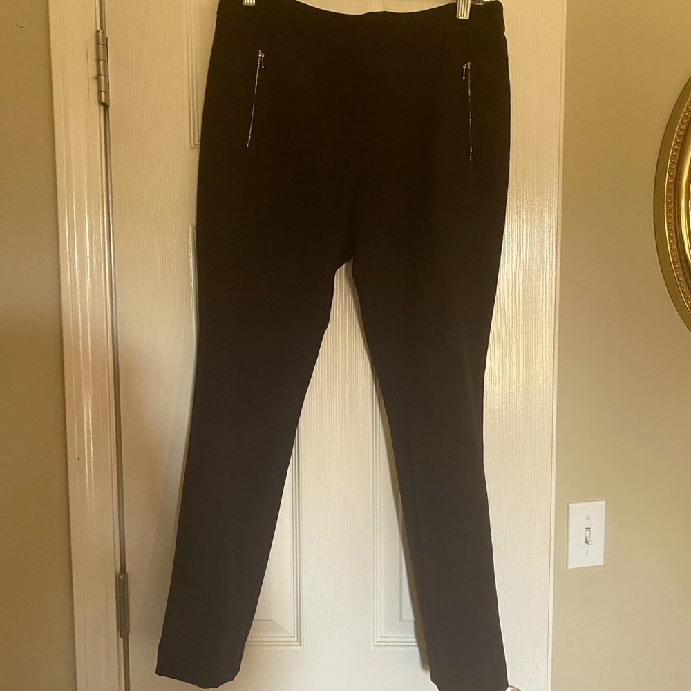 Worthington black ankle pants